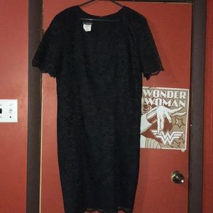 Women’s Black Lace Size 16 dress